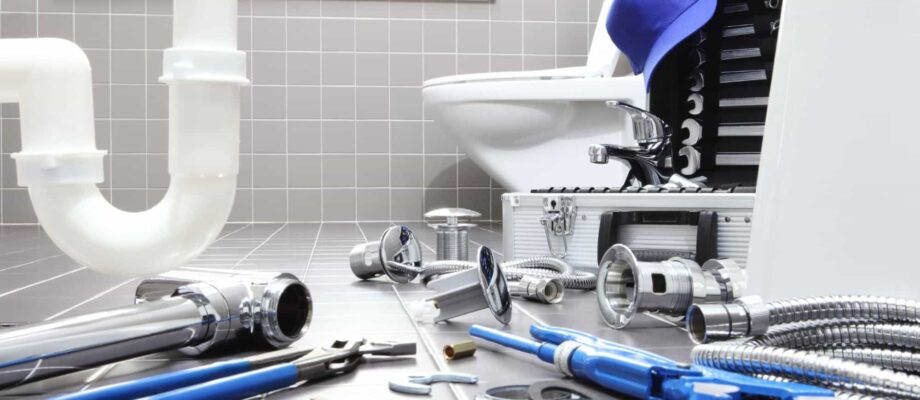 3 Things You Should Know Before Handling Your Own Plumbing Problems